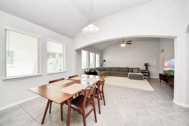 2819 Painted Sunrise Trail, Houston, TX 77045