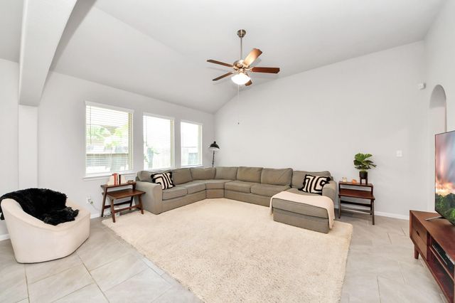2819 Painted Sunrise Trail, Houston, TX 77045