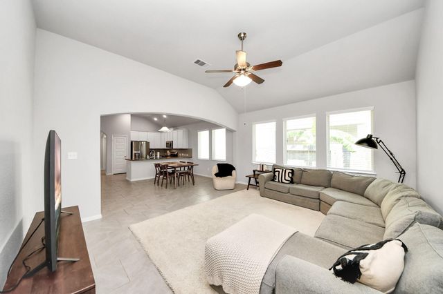2819 Painted Sunrise Trail, Houston, TX 77045