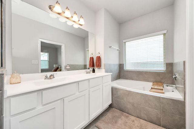 2819 Painted Sunrise Trail, Houston, TX 77045