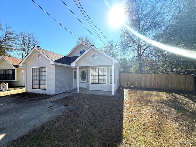 3808 PERRY HILL Court, Montgomery, AL 36109