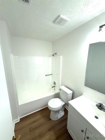 3808 PERRY HILL Court, Montgomery, AL 36109