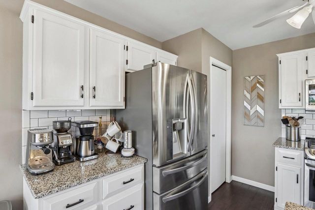 809 Brookstone Crest, Mount Horeb, WI 53572