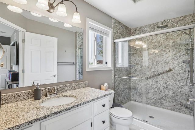 809 Brookstone Crest, Mount Horeb, WI 53572