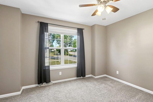 809 Brookstone Crest, Mount Horeb, WI 53572
