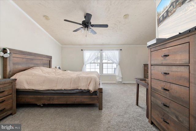 1501 S TIMBER RIDGE RD, Cross Junction, VA 22625