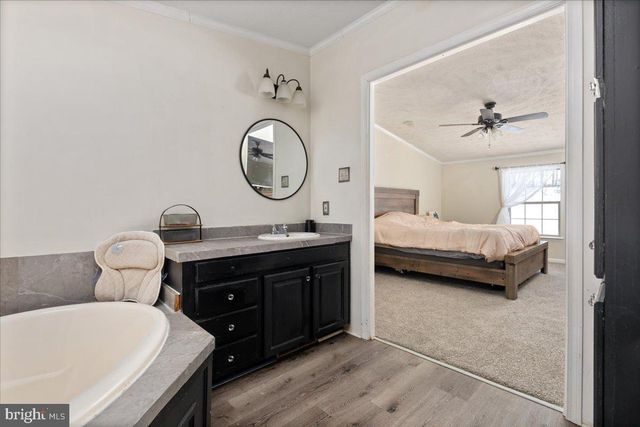 1501 S TIMBER RIDGE RD, Cross Junction, VA 22625