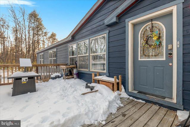 1501 S TIMBER RIDGE RD, Cross Junction, VA 22625