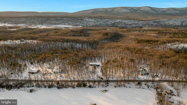 1501 S TIMBER RIDGE RD, Cross Junction, VA 22625