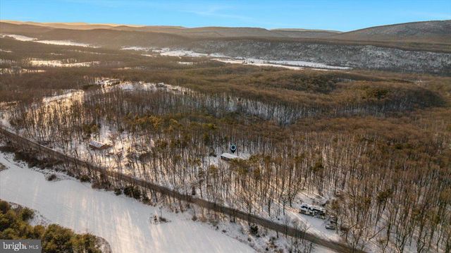 1501 S TIMBER RIDGE RD, Cross Junction, VA 22625