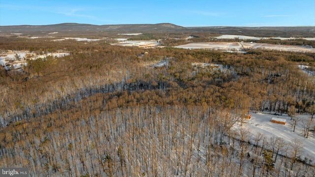 1501 S TIMBER RIDGE RD, Cross Junction, VA 22625