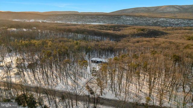 1501 S TIMBER RIDGE RD, Cross Junction, VA 22625