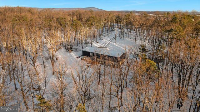 1501 S TIMBER RIDGE RD, Cross Junction, VA 22625