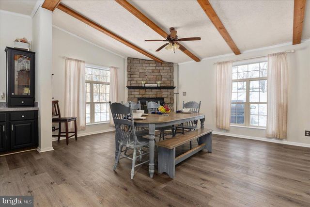 1501 S TIMBER RIDGE RD, Cross Junction, VA 22625