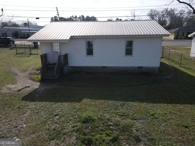 313 Modoc Road, Swainsboro, GA 30401