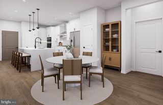 8131 SHINING STAR LN #109, Vienna, VA 22182