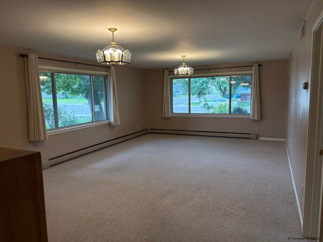 1356 LOOMIS ST, Wheatland, WY 82201