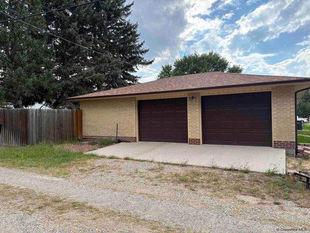 1356 LOOMIS ST, Wheatland, WY 82201