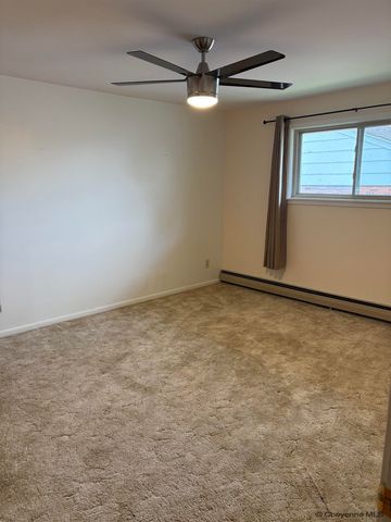 1356 LOOMIS ST, Wheatland, WY 82201