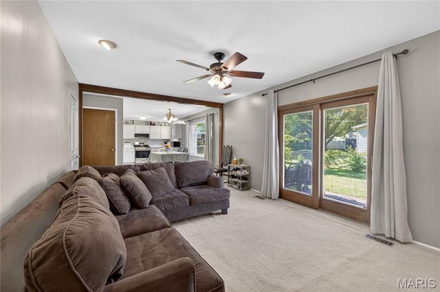 3417 Greiner Drive, St Charles, MO 63301