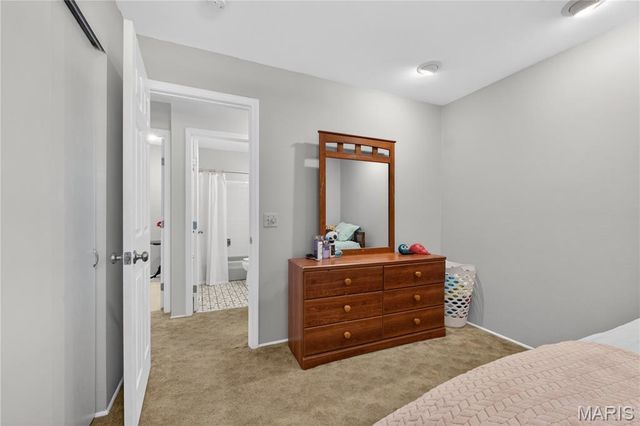 3417 Greiner Drive, St Charles, MO 63301