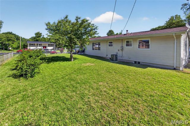 3417 Greiner Drive, St Charles, MO 63301