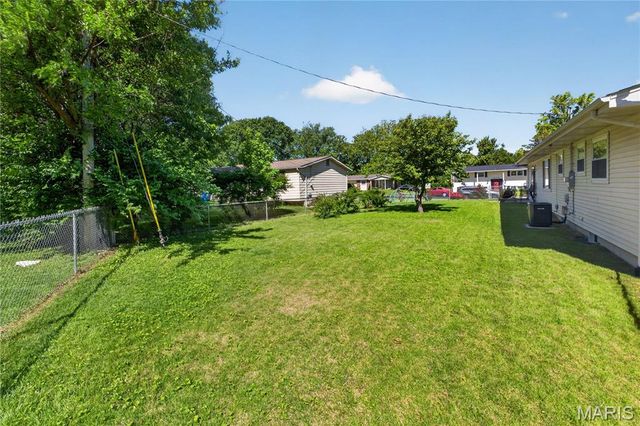 3417 Greiner Drive, St Charles, MO 63301