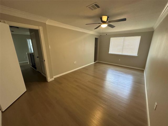 44 Yewleaf Road, The Woodlands, TX 77381