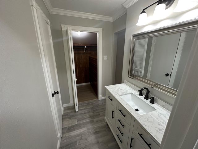 44 Yewleaf Road, The Woodlands, TX 77381