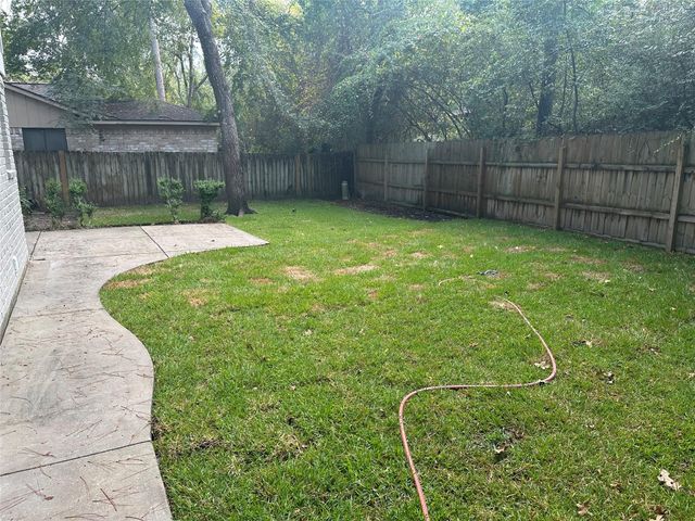 44 Yewleaf Road, The Woodlands, TX 77381