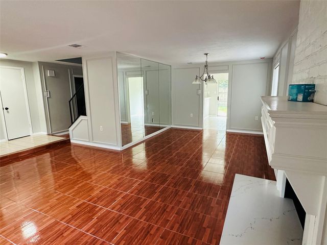 44 Yewleaf Road, The Woodlands, TX 77381