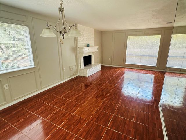 44 Yewleaf Road, The Woodlands, TX 77381