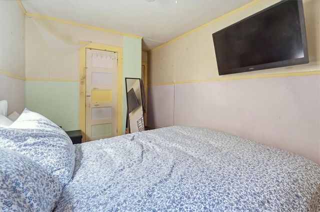 2821 N Hollister Avenue, Los Angeles, CA 90032