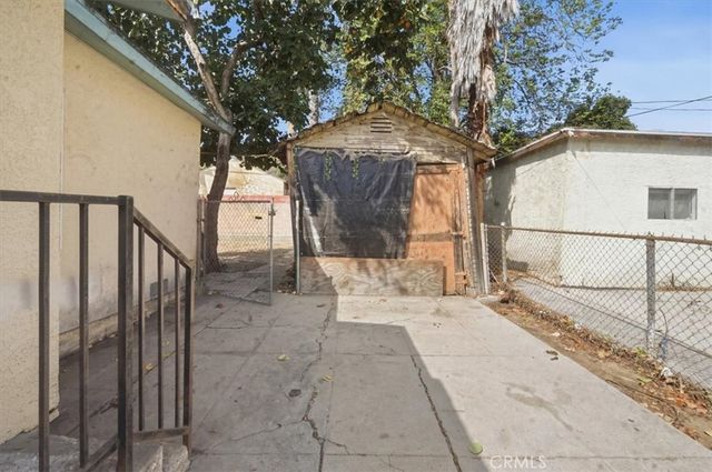 2821 N Hollister Avenue, Los Angeles, CA 90032
