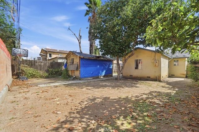 2821 N Hollister Avenue, Los Angeles, CA 90032