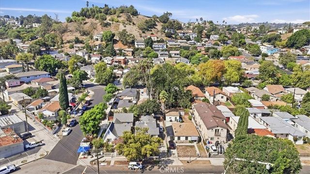 2821 N Hollister Avenue, Los Angeles, CA 90032