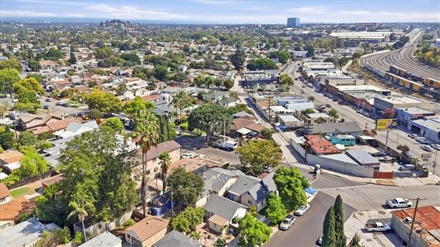 2821 N Hollister Avenue, Los Angeles, CA 90032