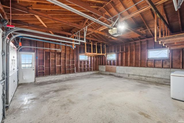 8780 W 600 S, Claypool, IN 46510