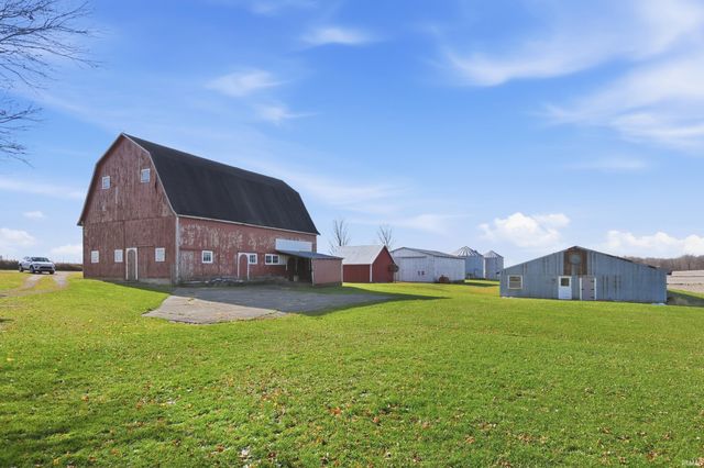 8780 W 600 S, Claypool, IN 46510