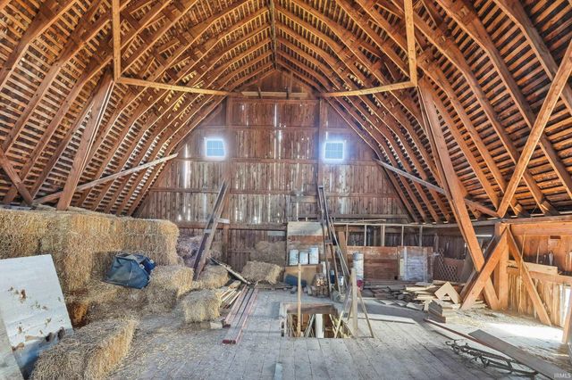 8780 W 600 S, Claypool, IN 46510