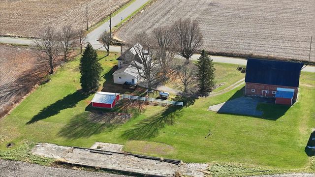 8780 W 600 S, Claypool, IN 46510