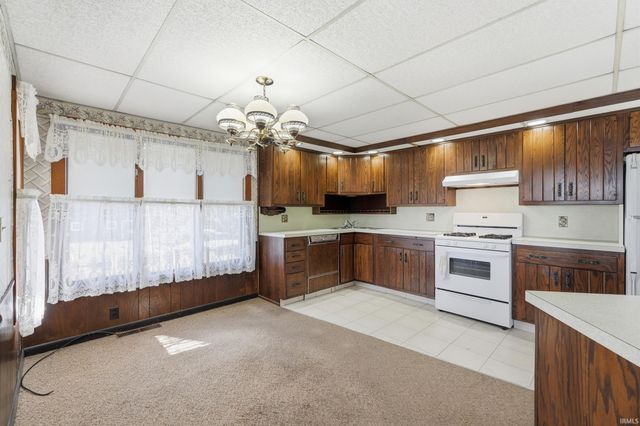 8780 W 600 S, Claypool, IN 46510