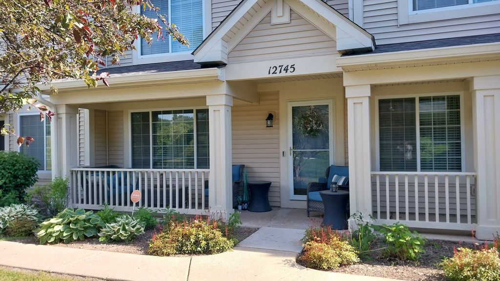 12745 W Wakefield Drive 12745, Beach Park, IL 60083