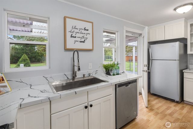 13308 125th Avenue NE, Kirkland, WA 98034