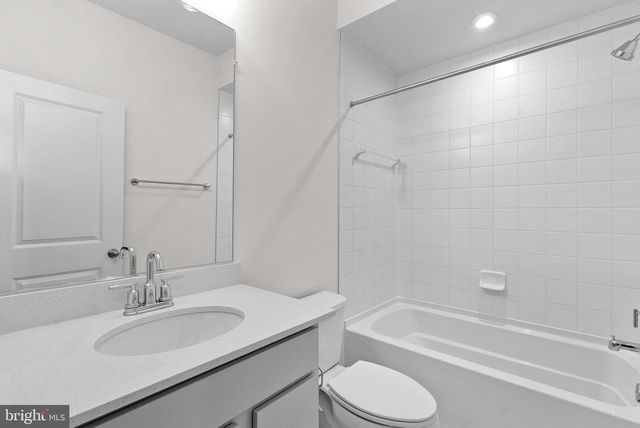 18032 ALICIA AVE, Dumfries, VA 22026