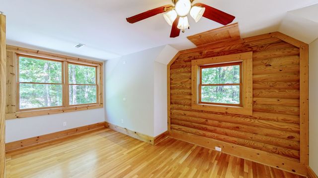 256 Vista Vue Trl, Pelham, TN 37366