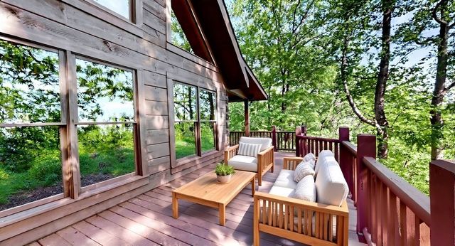 256 Vista Vue Trl, Pelham, TN 37366