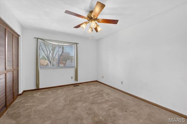 1005 Greentrail Court, O'fallon, IL 62269