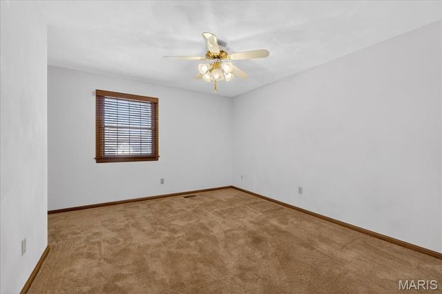 1005 Greentrail Court, O'fallon, IL 62269