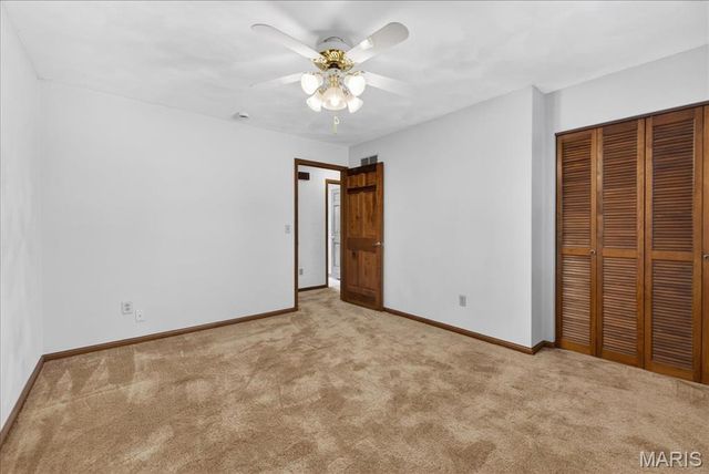 1005 Greentrail Court, O'fallon, IL 62269